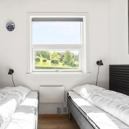 3 Bedroom Lovely In Σπίτι διακοπών