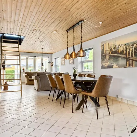 Ferienhaus 3 Bedroom Lovely In *
