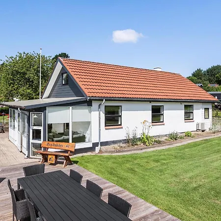 Σπίτι διακοπών 3 Bedroom Lovely In Egernsund