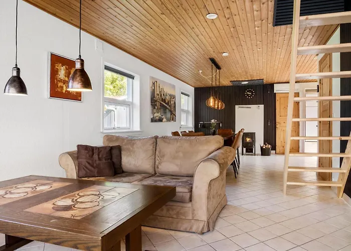 度假居 3 Bedroom Lovely In Egernsund