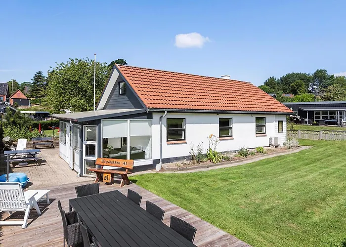 度假居 3 Bedroom Lovely In Egernsund